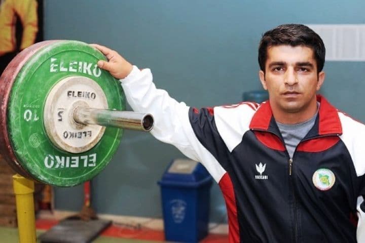 با حضور خیل کثیری از مردم، پیکر محمدعلی فلاحتی نژاد تشییع شد