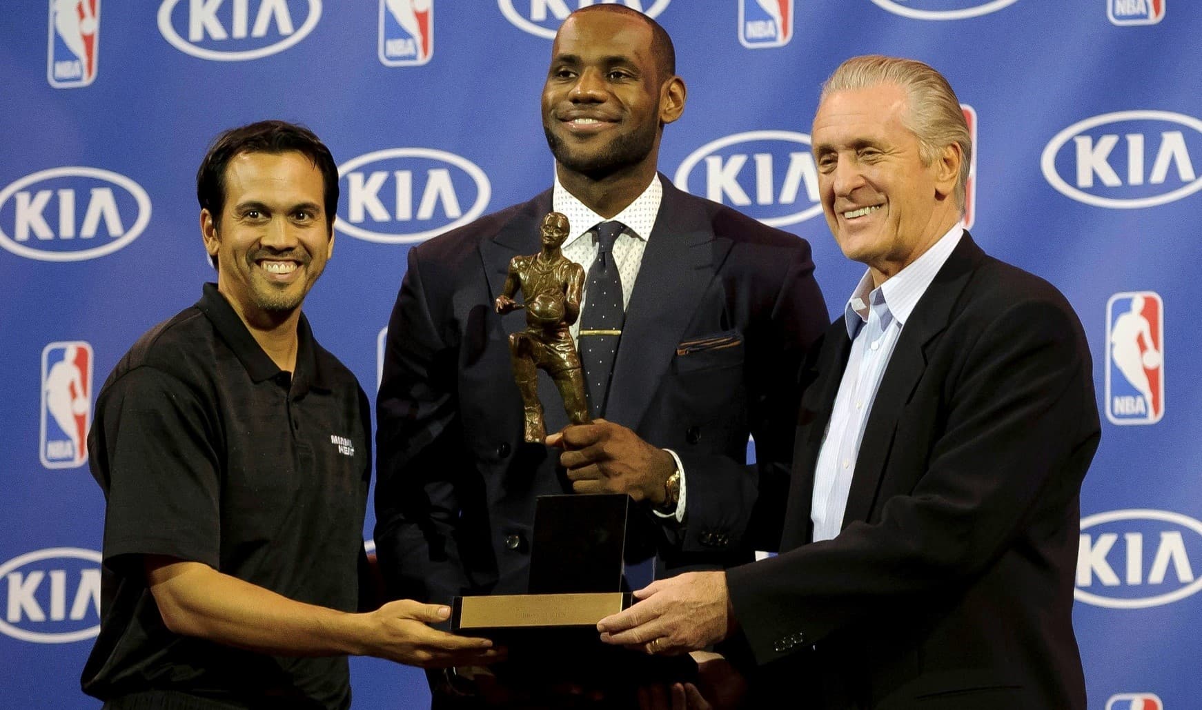 نبرد دوباره پت رایلی و دنی اینج؛ ماموریت سخت دو مدیر بزرگ NBA، اینبار جذب هیوارد!