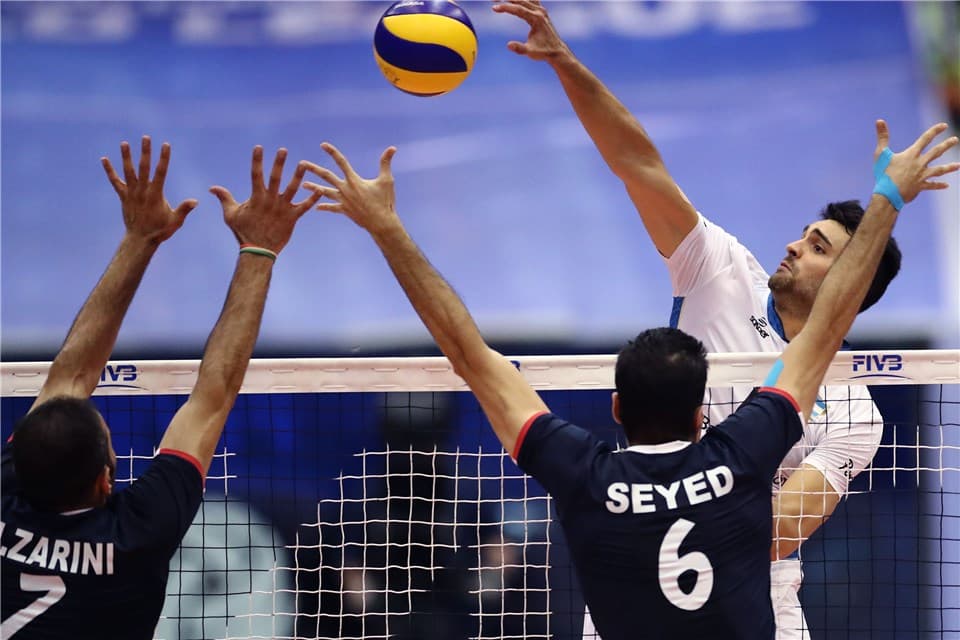 لیگ جهانی والیبال 2016؛ ایران 3 - 2 آرژانتین؛ پیروزی در مقابل استاد در یک بازی نفس گیر