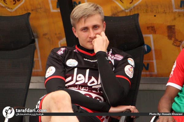 لوبانف: با پرسپولیسی‌ ها رفیقم اما با ایران یک رقابت جدی داریم؛ ایران را با یک گل می‌بریم