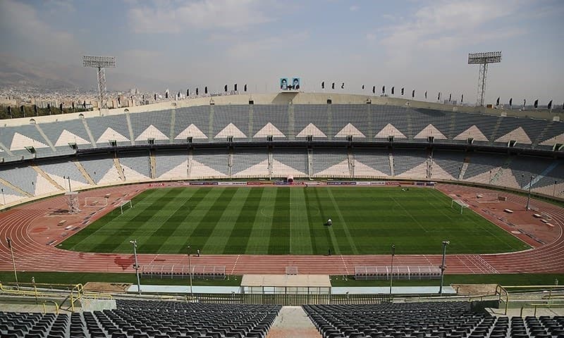 ورزشگاه خالی از تماشاگر آزادی، آماده جدال پرسپولیس-لخویا (عکس)
