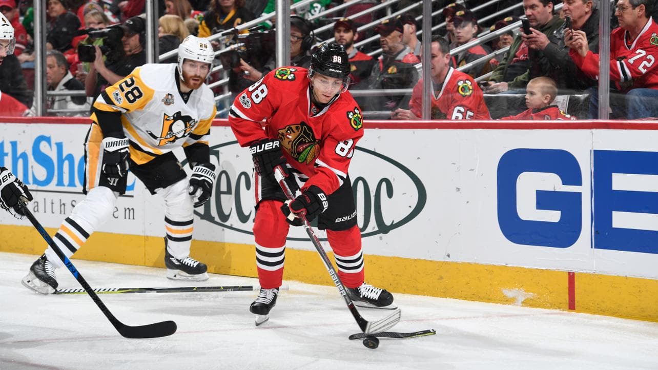 دانلود؛هاکی روی یخ NHL -شیکاگو بلک هاوکس 4 -1 پیتسبورگ پینگوینز(95/12/12)