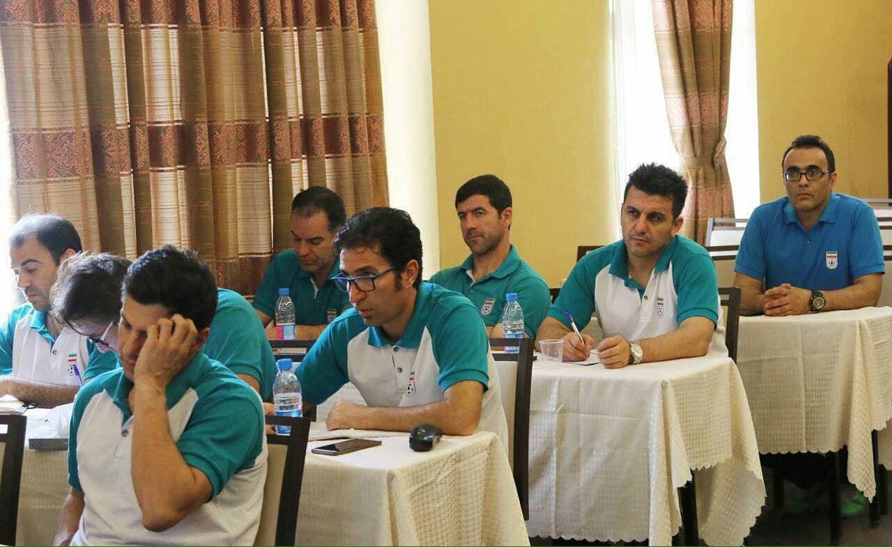 حضور کریم باقری در کلاس های مربی‌گری