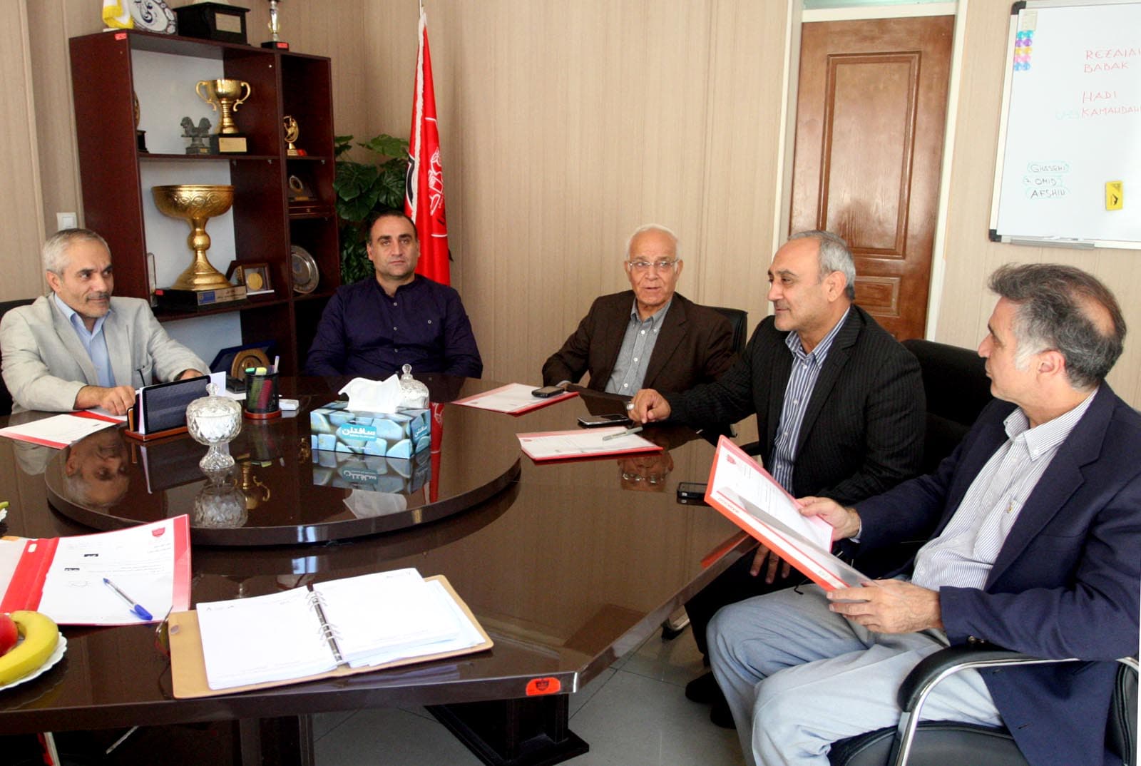 کوتاه از پرسپولیس؛ جلسه هیئت مدیره باشگاه لغو شد