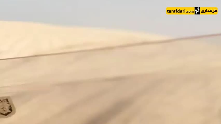 دانلود؛ حادثه برای جرارد پیکه در صحرای قطر 