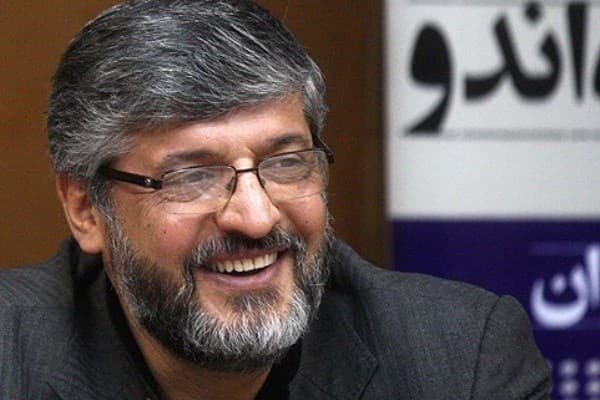 حمله شدید پولادگر به ایرانی‌ های تیم آذربایجان: آیا پول آنقدر ارزش داشت که باعث ناراحتی مردم ایران شوند و کسی مزدوری کند؟