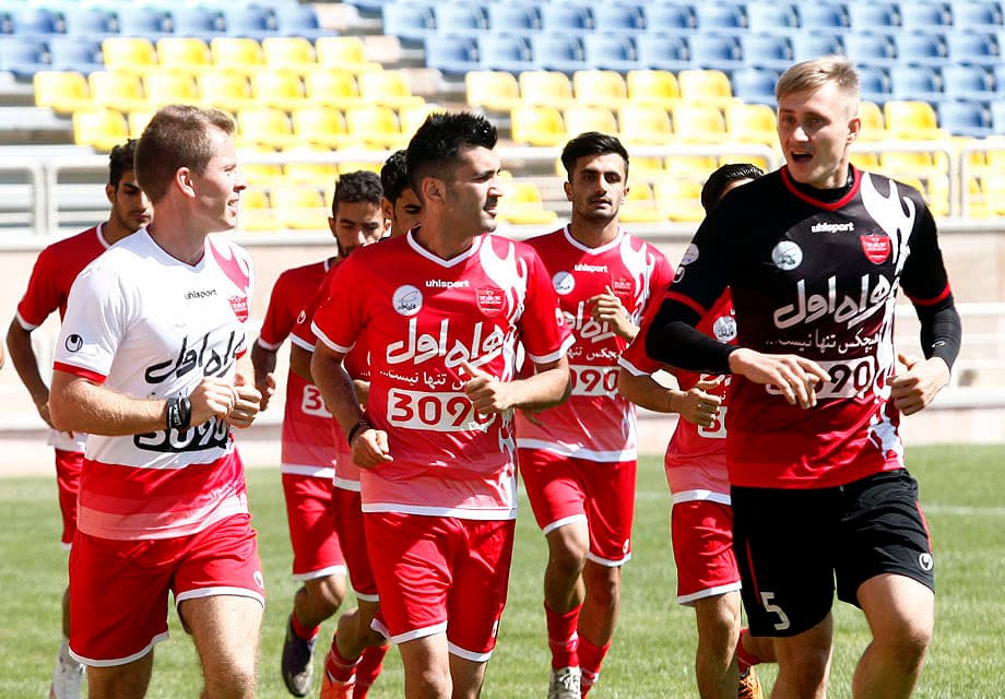تمرین صبح پرسپولیس برگزار شد؛ ماهینی تماشاگر ویژه تمرین امروز