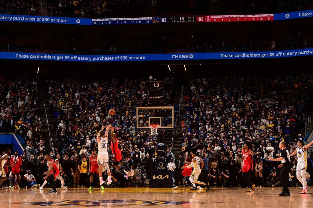 فصل عادی NBA | پیروزی لیکرز و بروکلین؛ گیم وینر استف، باخت را به راکتس تحمیل کرد