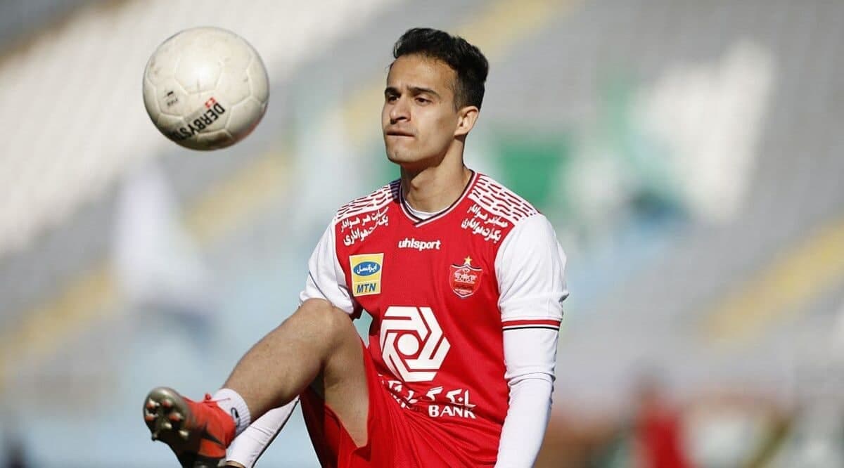 هافبک سابق پرسپولیس به کاوالا یونان پیوست