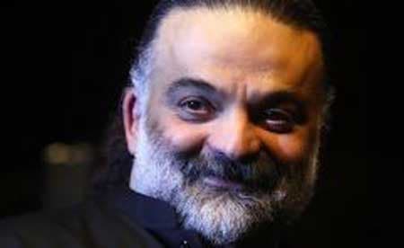 علیرضا عصاربهترین خواننده‌ی دهه‌ی 80 شد.