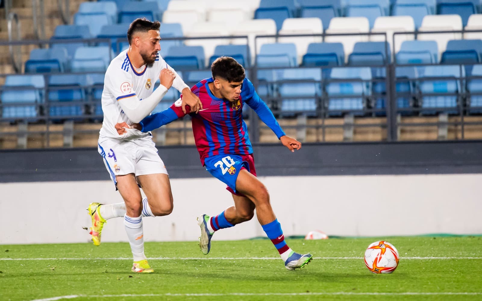 رئال مادرید کاستیا 0-0 بارسلونا ب؛ تساوی بدون گل در ال کلاسیکوی کوچک