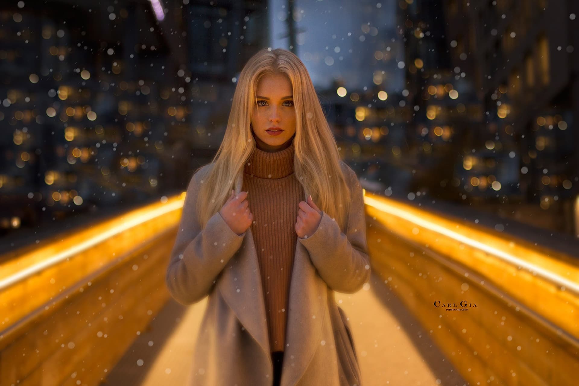 آهنگ Sweet Dreams & Dynamite / Nina nesbitt & SeeB