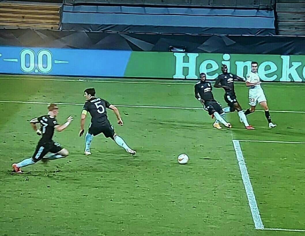 ⚔نظرسنجی مدافعان⚔ : ⚽️فولبک راست⚽️ = اشرف حکیمی ، ترنت الکساندر آرنولد