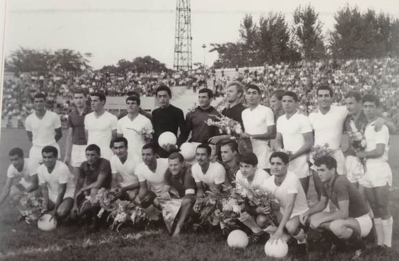 مرور یک عکس تاریخی؛ دیدار دوستانه تاریخی تیم ملی قبل از المپیک 1964