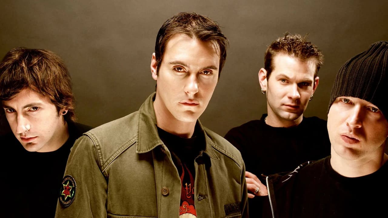 دانلود آهنگ Breaking Benjamin - Feed The Wolf
