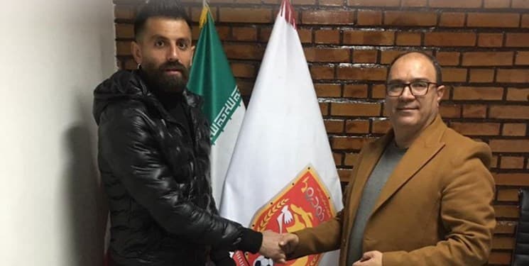 یوسف بهزادی به پدیده پیوست