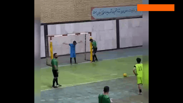 دو پنالتی عجیب در مسابقات فوتسال جام رمضان در ایرانشهر / فیلم