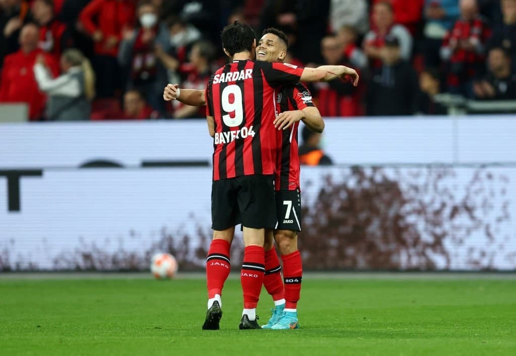 بایرلورکوزن 2-0 آینتراخت فرانکفورت؛ برد ارزشمند با بازی خوب آزمون