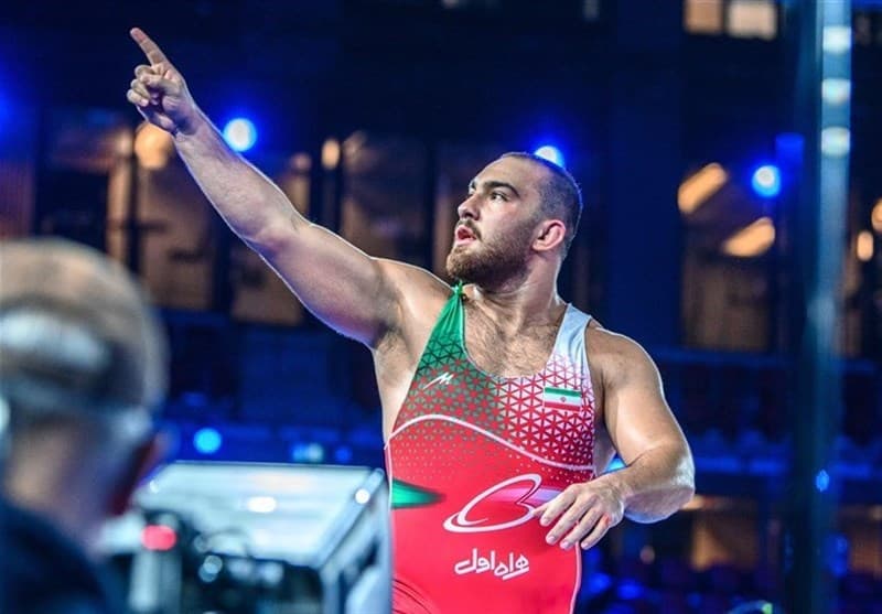 امیرحسین زارع و محمد هادی ساروی بین ۵ کشتی‌ گیر برتر جهان