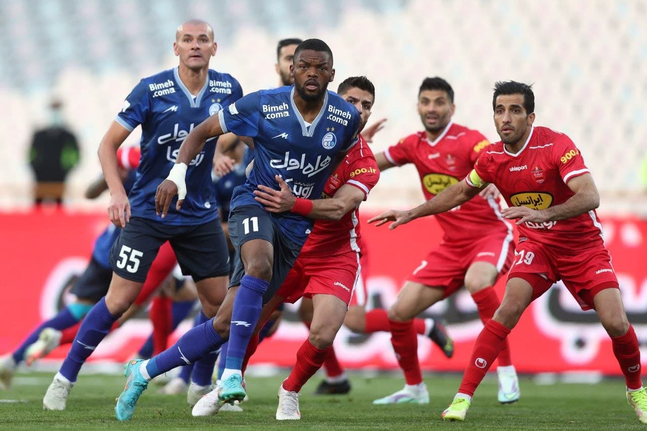 موفقیت سه باره پرسپولیس در بردن کورس قهرمانی هفته های پایانی!