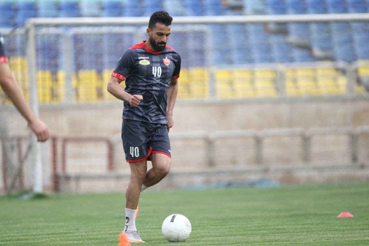 سوال روز؛ حامد پاکدل همچنان در ترکیب اصلی پرسپولیس می ماند؟