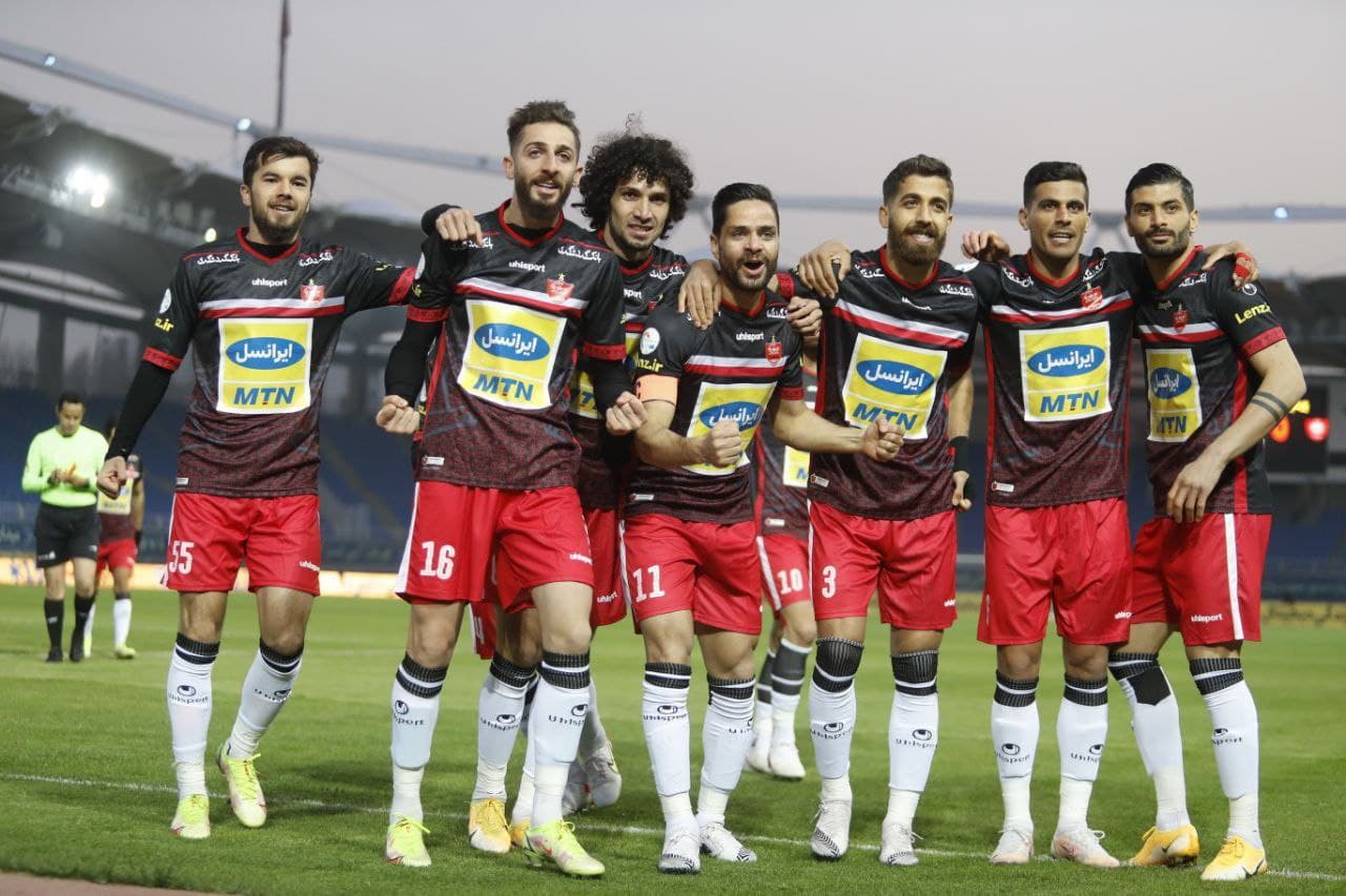 اعتراض هواداران و بازیکنان؛ پرسپولیس با لباسی متفاوت در دربی