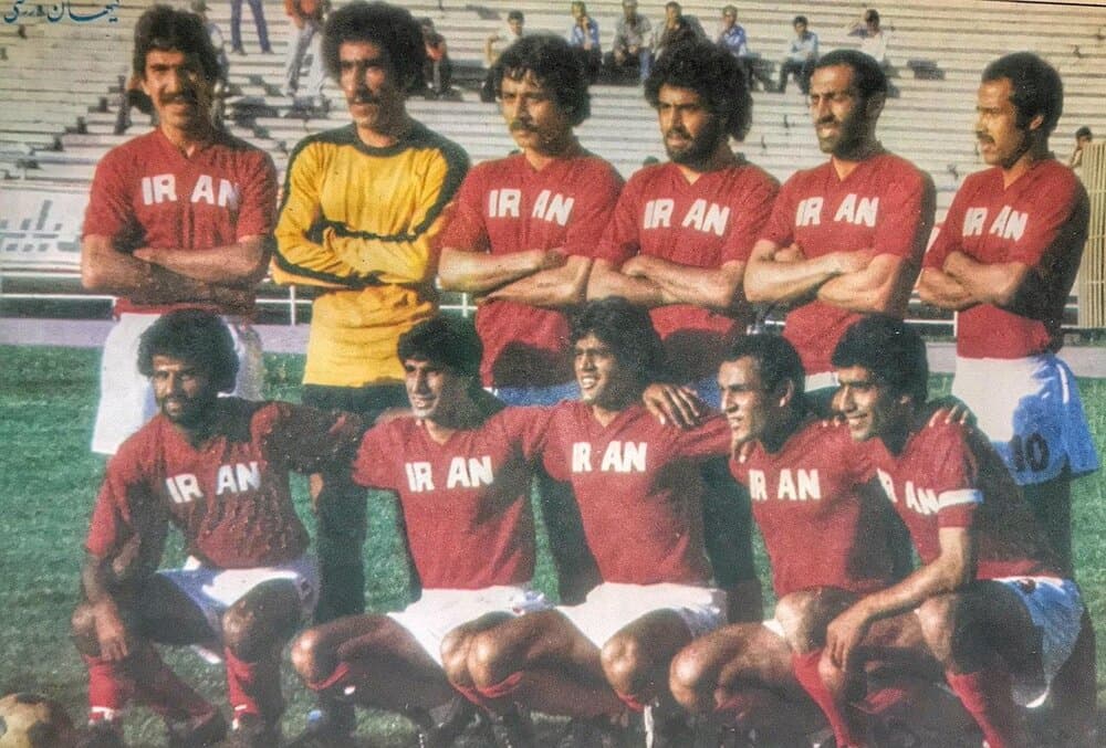 روزگار وارونه؛ تیم ملی ب ما با قهرمان آفریقا بازی می کرد!