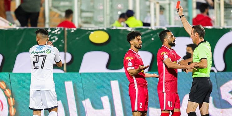 امید عالیشاه:‌ به خودم اجازه نمی‌ دهم با هواداران پرسپولیس جر و بحث کنم