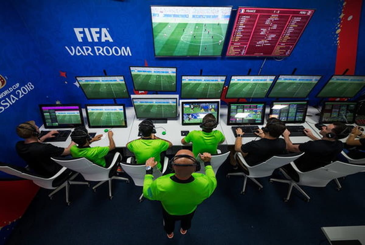 داوران ایرانی قربانیان بی گناه VAR!