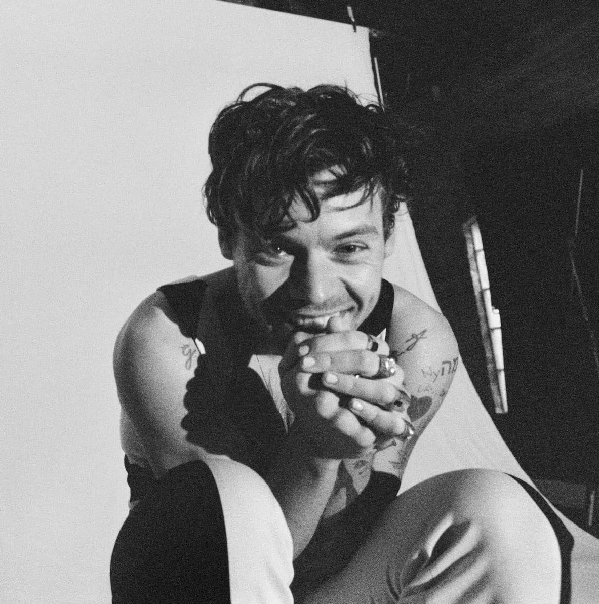 دانلود آهنگ Love Of My Life از Harry Styles