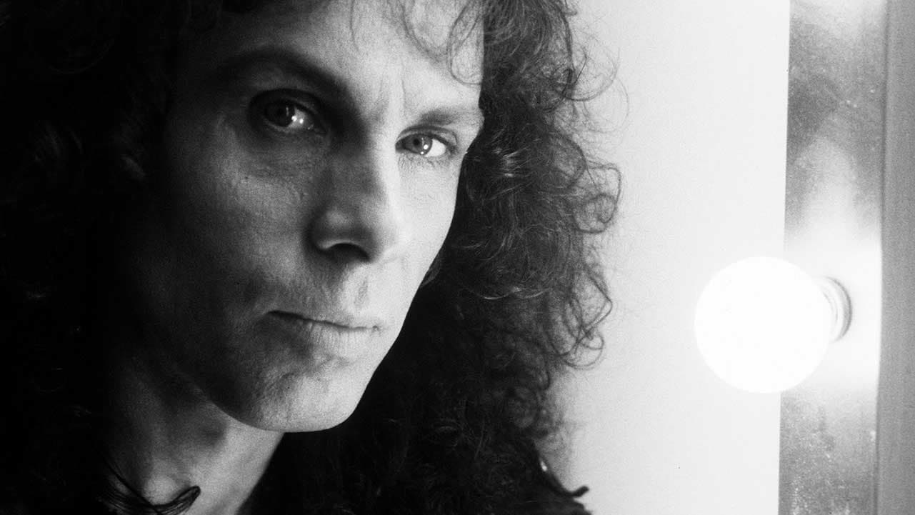 آهنگ Dio - All The Fools Sailed Away