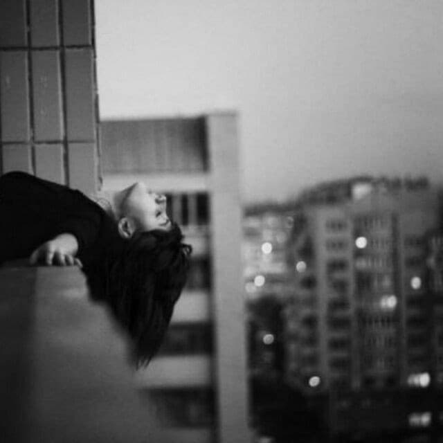 دانلود آهنگ زیبای Olof Arnalds feat Bjork - Surrender