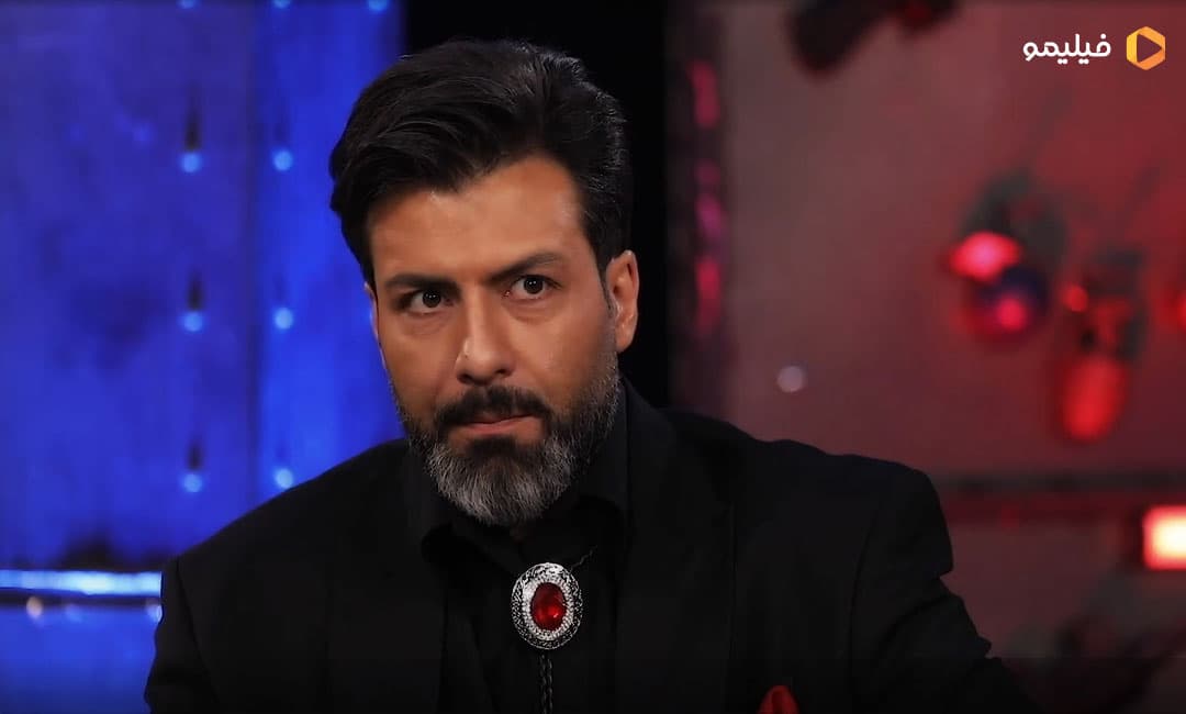 خوشحالم هم اسم مجید واشقانی کبیر هستم تو جوکر اندی خوند خیلی خنده دار بود خخخخخ سگ شرف داره به یکی مثل تام هالند