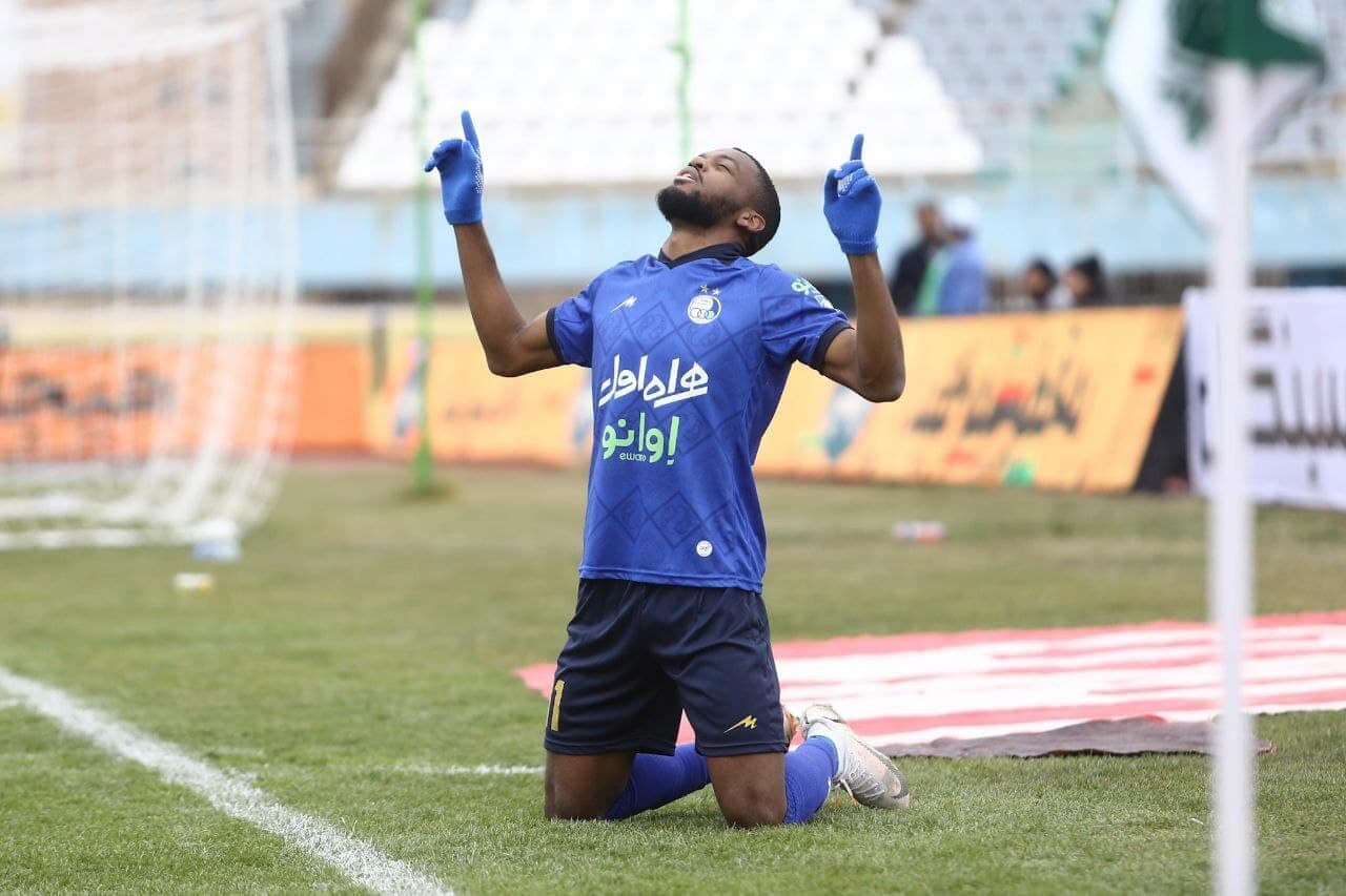 یامگا یا پرسپولیس یا الاتحاد کلباء