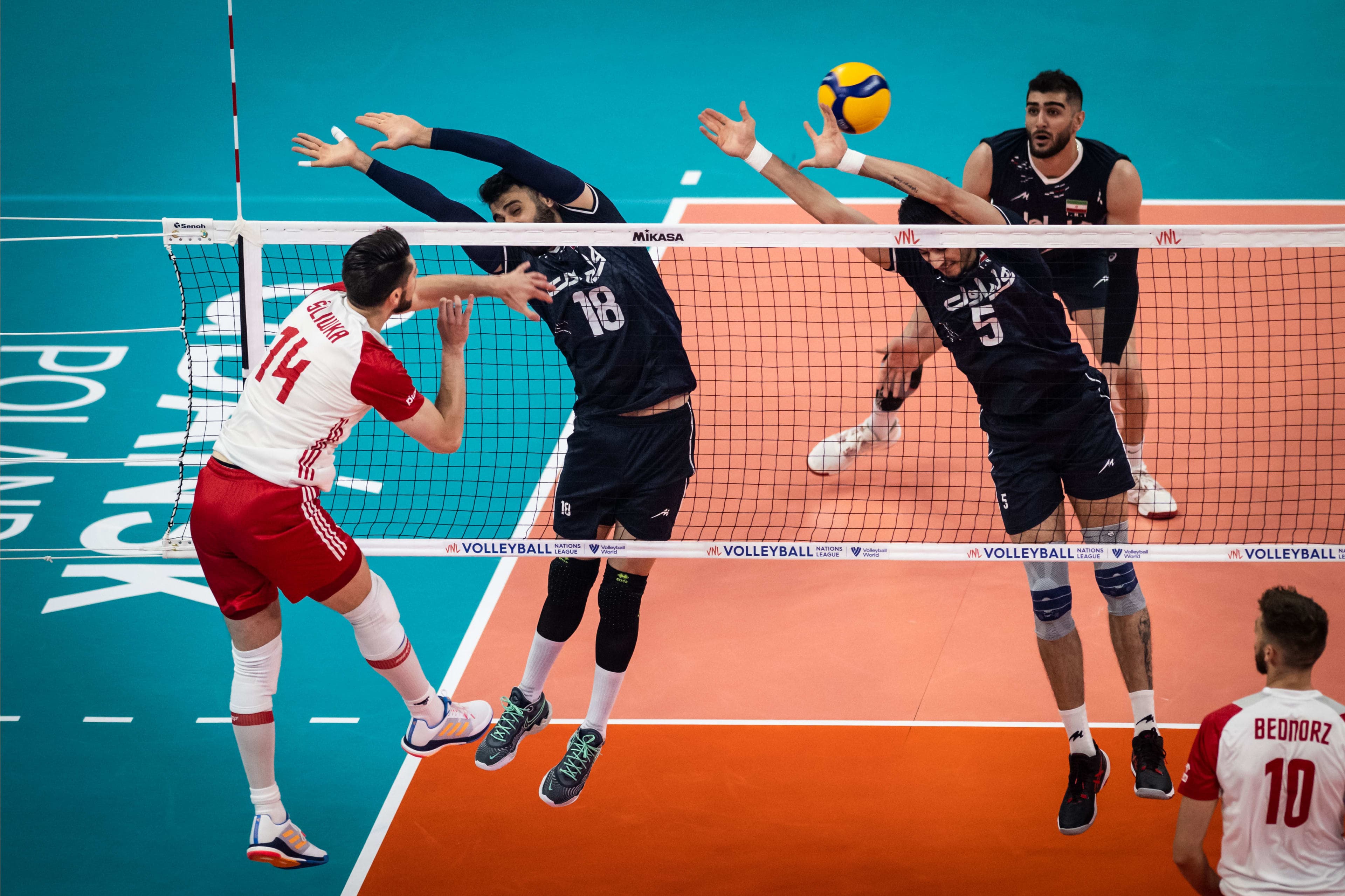 لیگ ملت های والیبال | ایران 3-2 لهستان / غوغای شاگردان عطایی در گدانسک؛ لهستان در خانه حریف ایران نشد