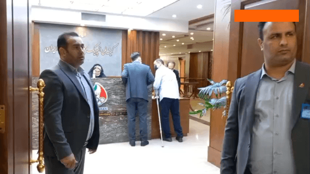 ورود خسروی وفا و مهدی علی نژاد نامزدهای اصلی انتخابات به مجمع انتخاباتی کمیته ملی المپیک / فیلم