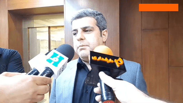 پندار خمارلو: هیچ توصیه ای برای وریا غفوری نداشتیم؛ مذاکرات بر سر رضاوند در فضای حرفه ای انجام شده است / فیلم