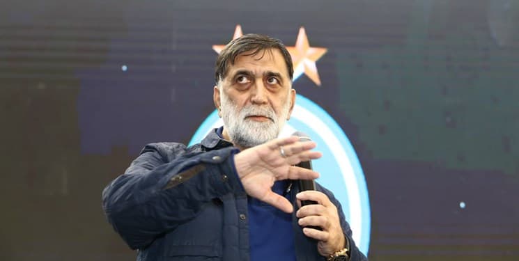 مصطفی آجورلو با خارجی ها تسویه کرد و رفت