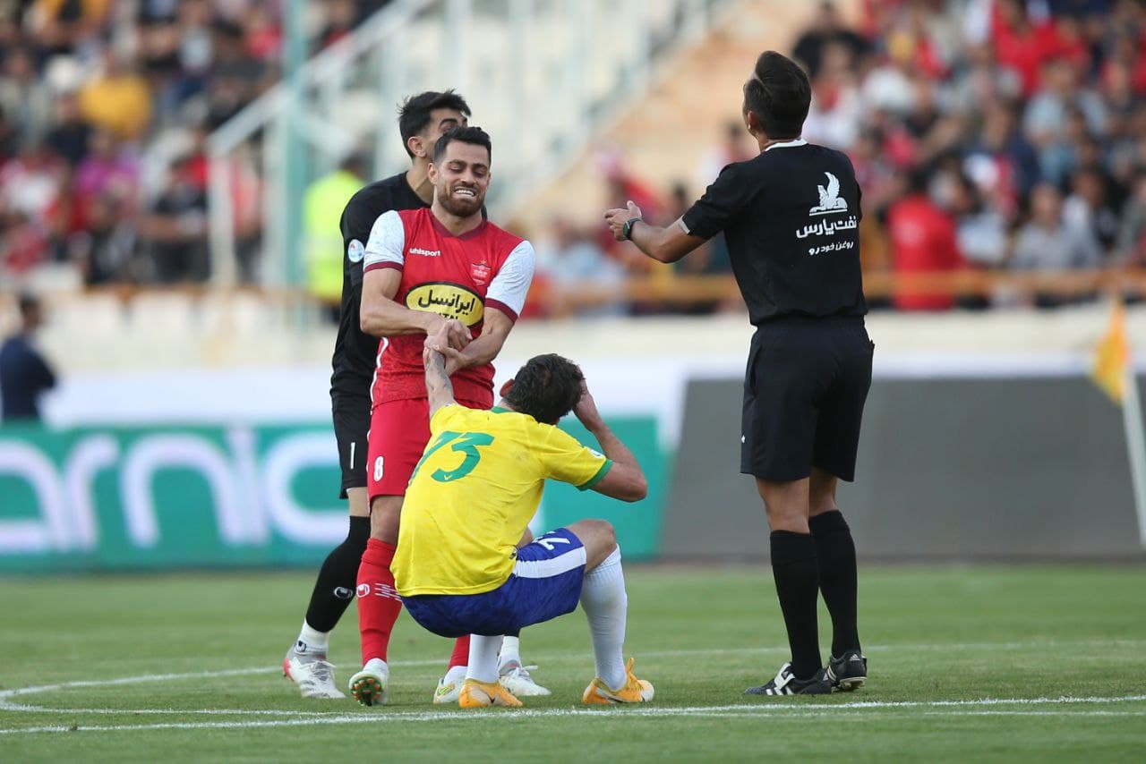 سرخ ها شکست سال گذشته را تلافی کردند؛ پرسپولیس روی دور انتقام