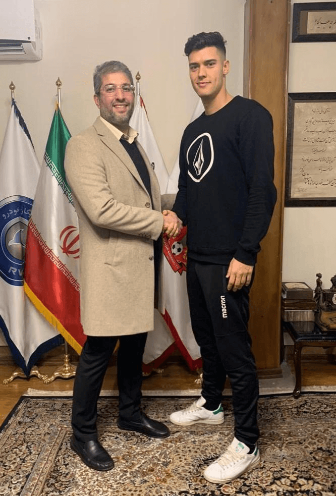 شکایت دوباره مانکن و مدل اوکراینی از باشگاه ایرانی! + سند
