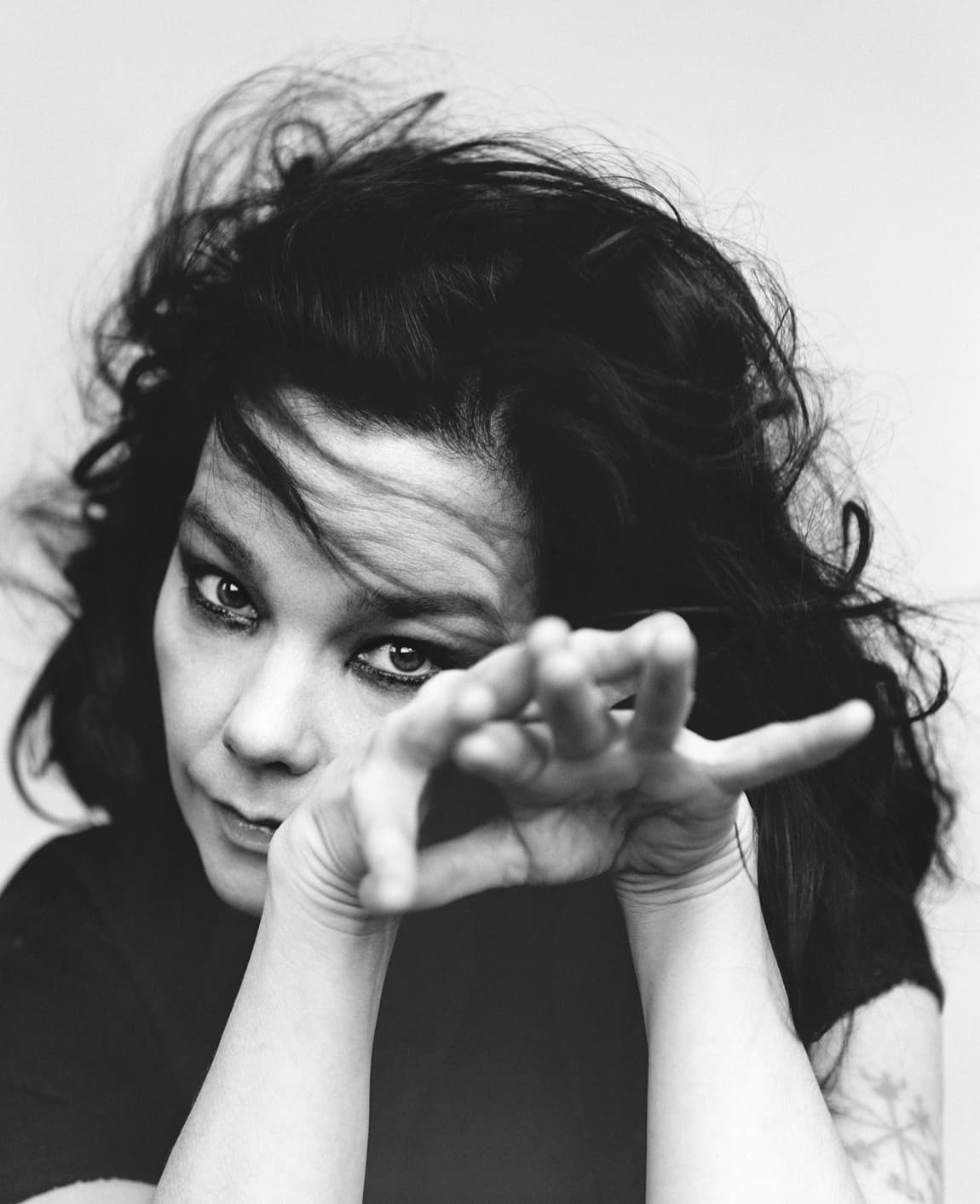 Play dead song by Björk 