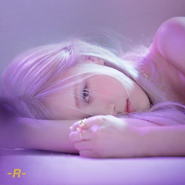 On the ground song by Rosé