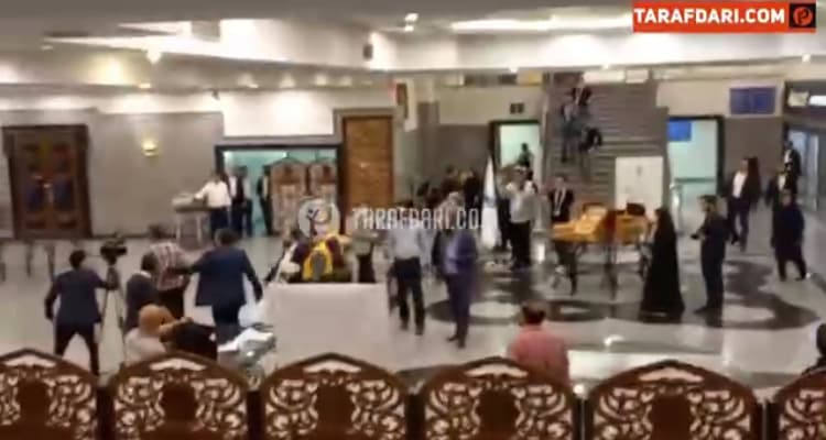 حاشیه مجمع؛ اعتراض و فریادهای رضا درویشی، داور فوتبال به مسئولان / فیلم