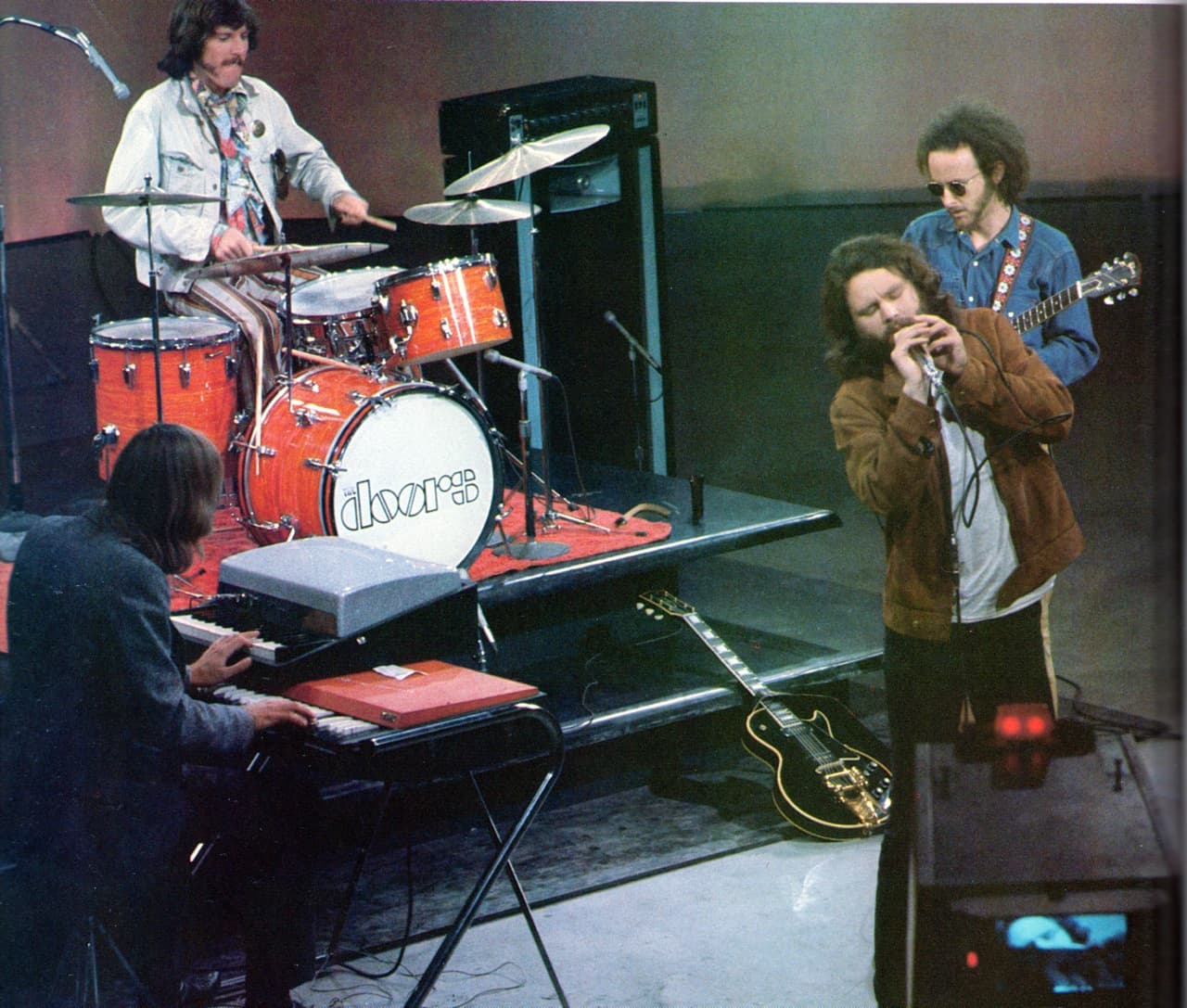 Tell All The People _ The doors