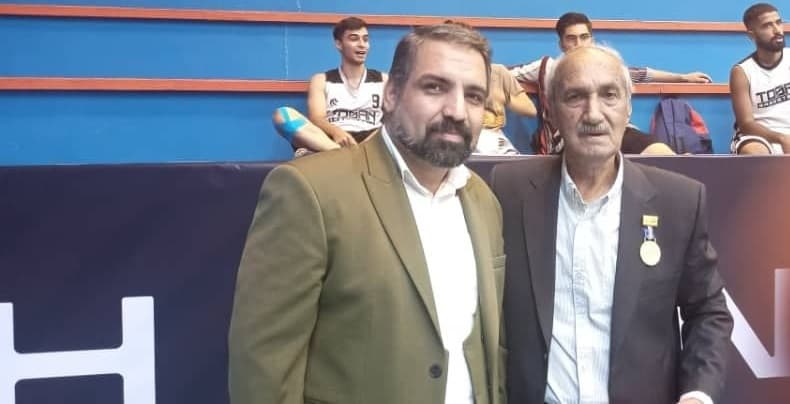 نشان افتخار ورزش ایران بر سینه رضا وطنخواه