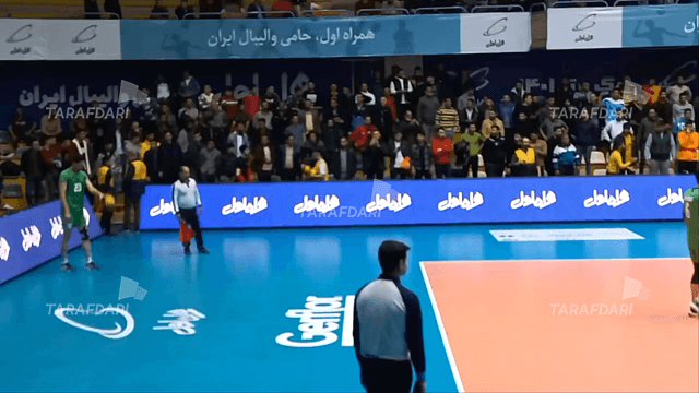 گزارش اختصاصی طرفداری از سالن والیبال؛  امتیاز پایانی پاس گرگان مقابل هورسان رامسر و شادی هواداران / فیلم