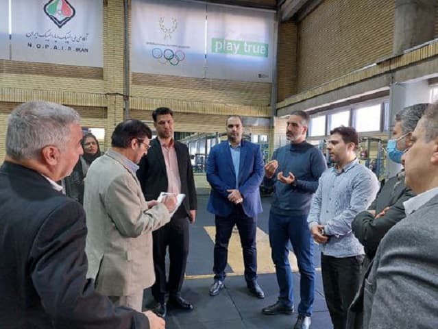 بازدید رییس کمیته پارالمپیک از آکادمی ملی المپیک و پارالمپیک/ برگزاری نشست با اعضای دپارتمان‌ها