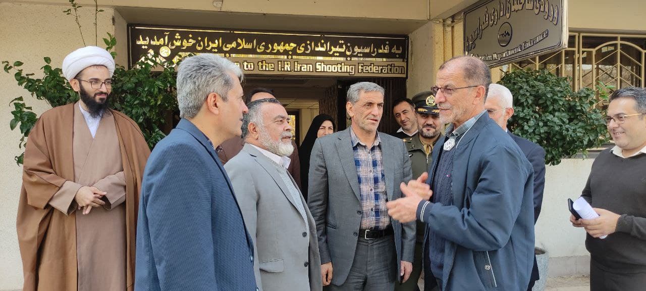 بازدید رئیس کمیته المپیک از فدراسیون تیراندازی/ خسروی وفا: اگر صرفا تجهیزات ملاک باشد هیچ‌گاه به رقبا نمی‌رسیم 