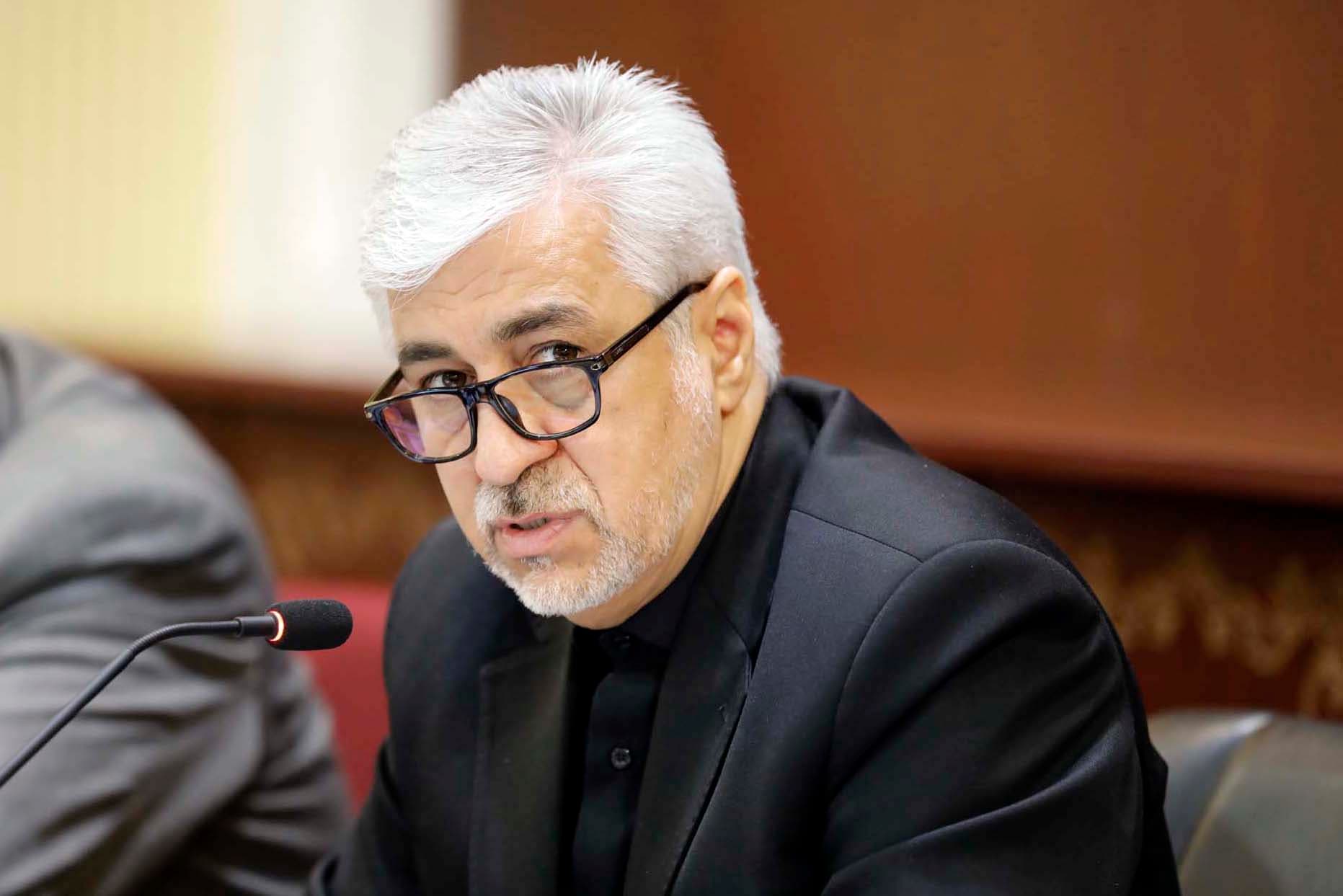 پولادگر مسئول انتخاب سرمربی تیم ملی فوتبال شد/ سجادی: خلیج عربی؟ باید با فدراسیون صحبت کنم