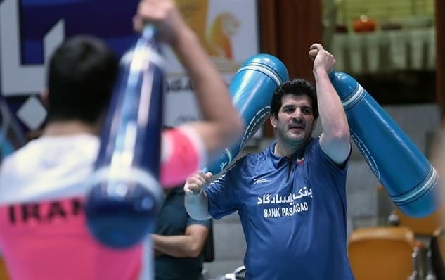 واکنش دیرهنگام به یک رفتار شرم‌آور؛ رسول خادم با تصمیم شخصی به زورخانه نیامد!